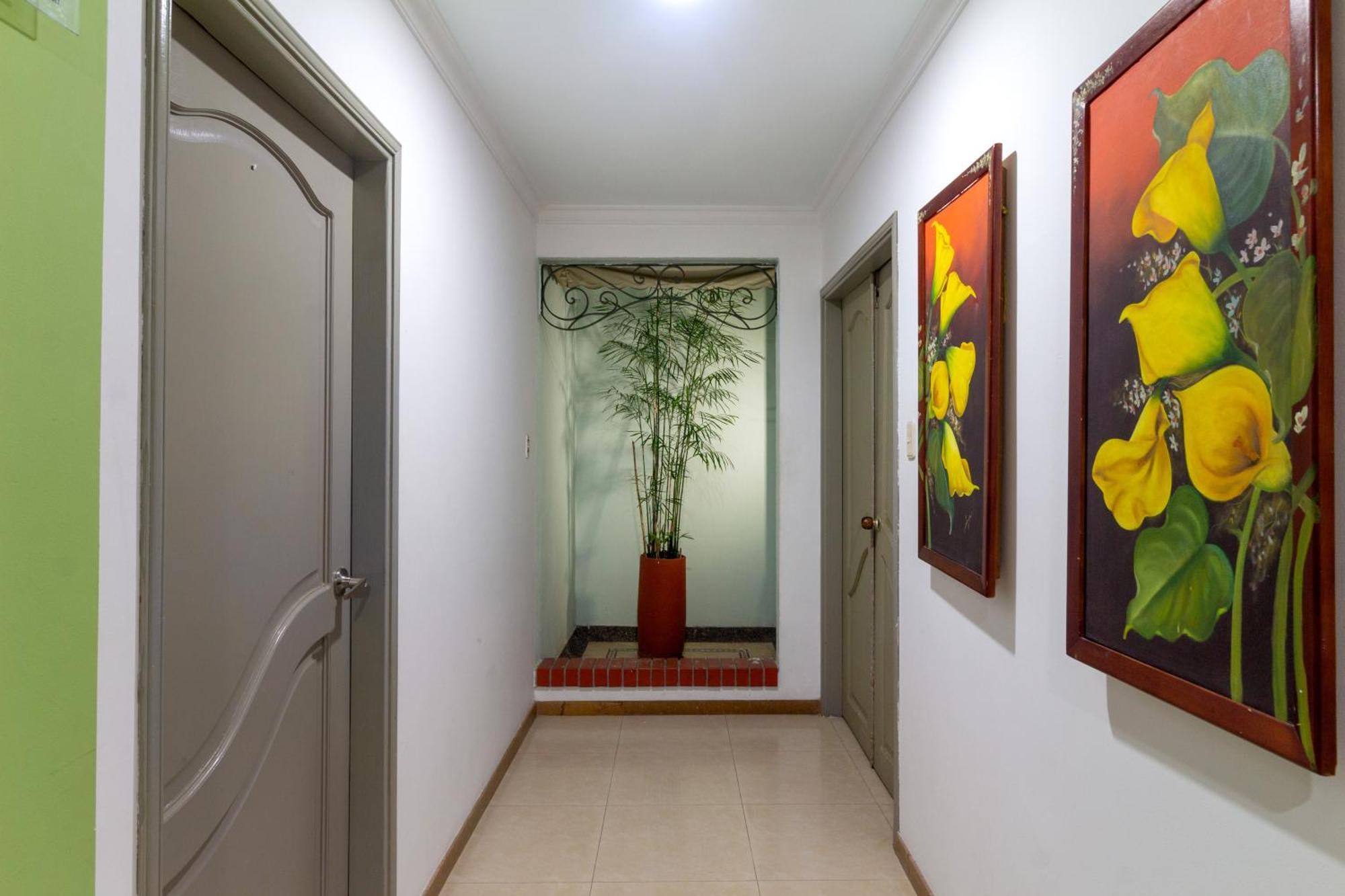 Hotel Costa Bonita Monteria Bagian luar foto