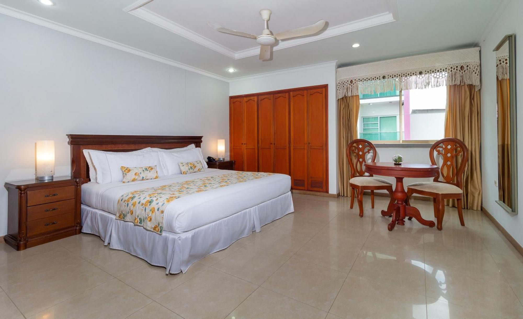 Hotel Costa Bonita Monteria Bagian luar foto
