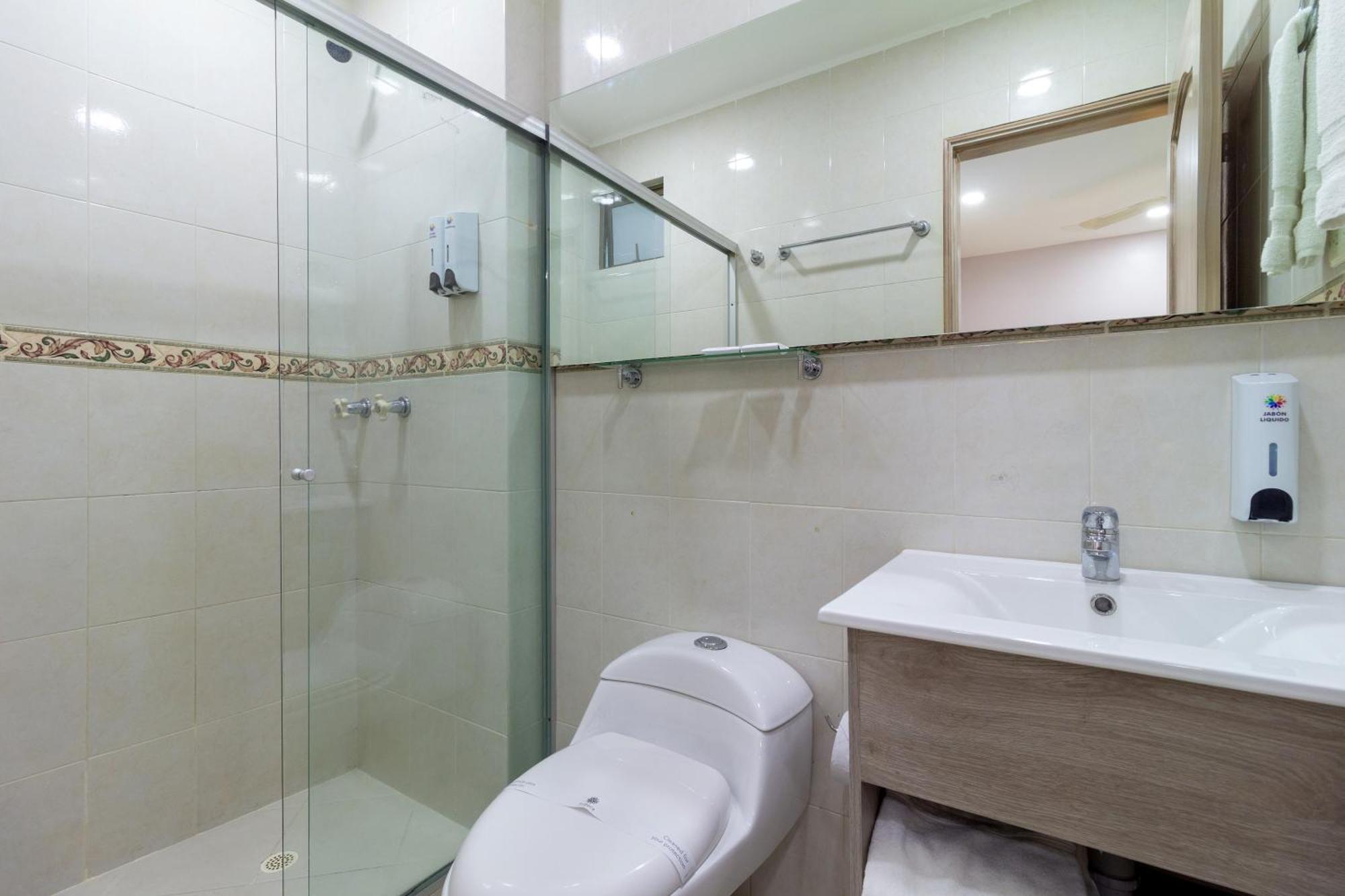 Hotel Costa Bonita Monteria Bagian luar foto